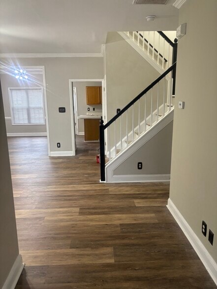 Open area - 4643 Vendue Range Dr