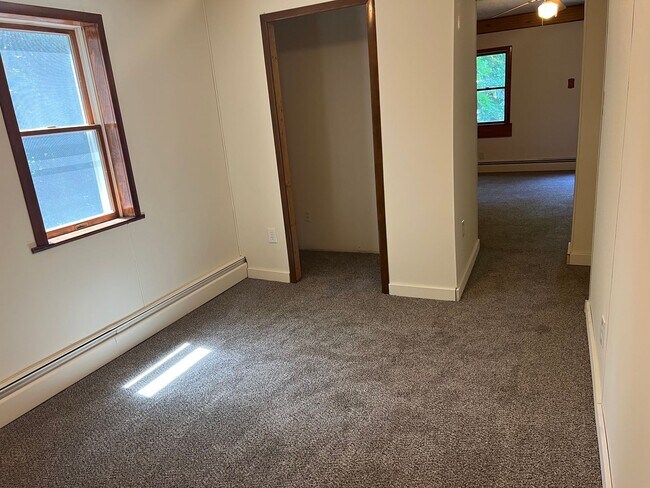 Building Photo - Quakertown Cape in Private Setting