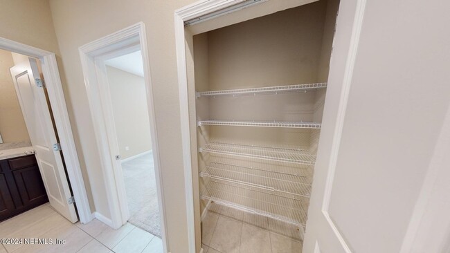 Building Photo - 5538 Kellar Cir