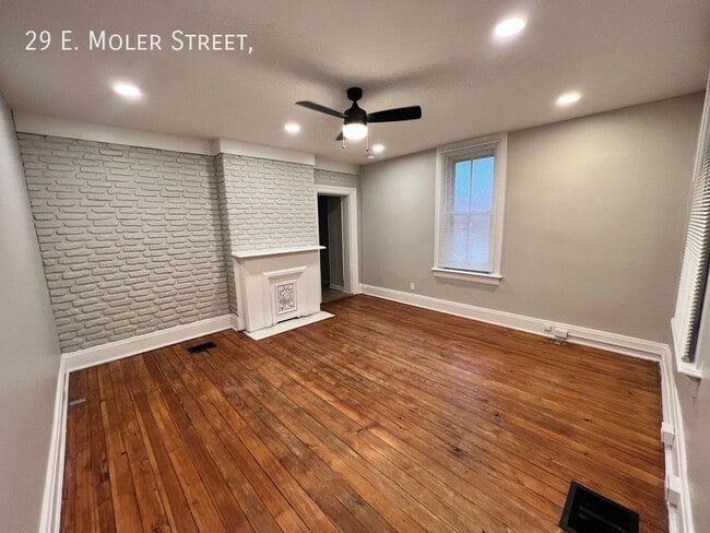 Building Photo - 29 E Moler St