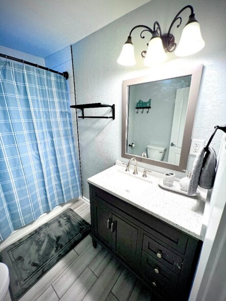 Building Photo - 3004 E Michigan St