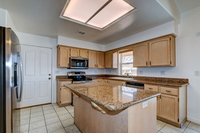 Building Photo - Home for Rent in Prescott Valley!