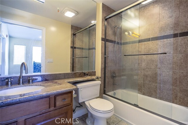 Building Photo - 5241 Colodny Dr