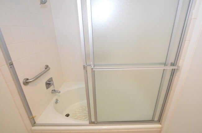 Building Photo - 2Bd/2Ba Coronado Cays on the channel, Boat...