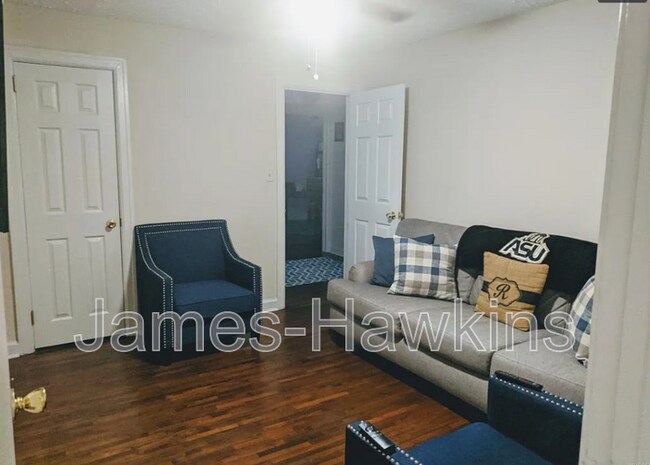 Building Photo - 22 W Cromwell St