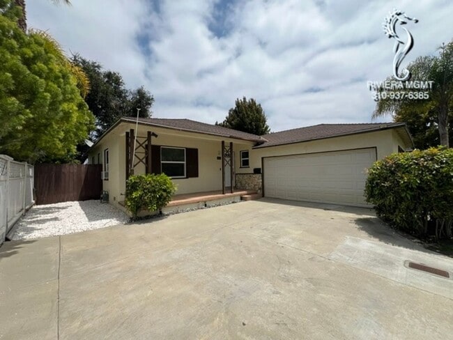 Building Photo - 3BR 1.5BA House in the Hollywood Riviera