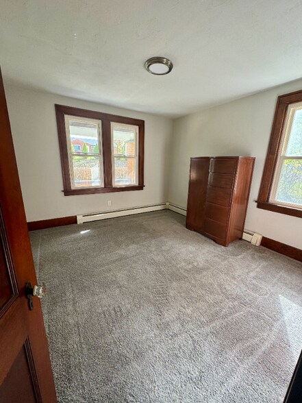 Building Photo - 1629 Old Brodhead Rd