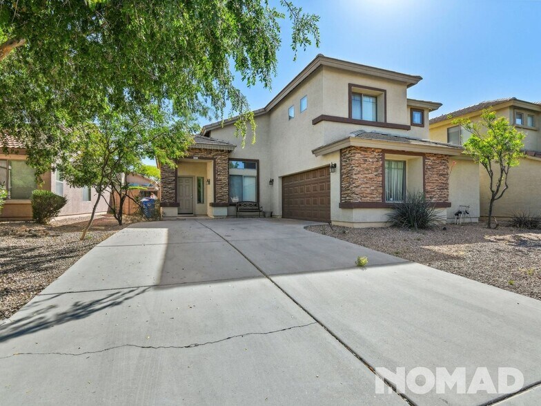 Building Photo - 6041 N Pajaro Ln