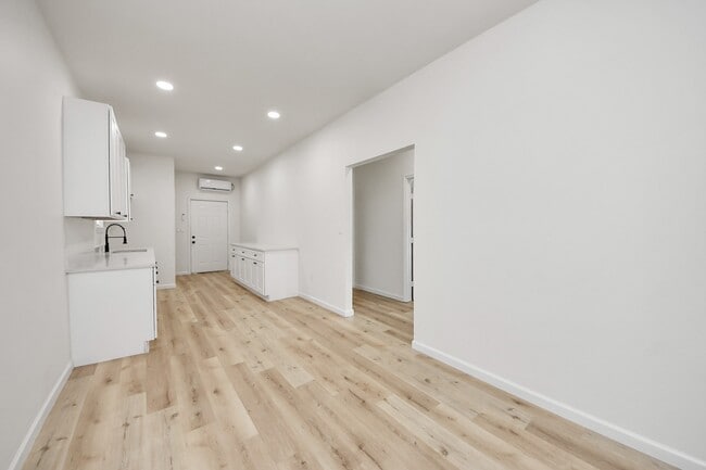 Building Photo - 7305 Sherman St