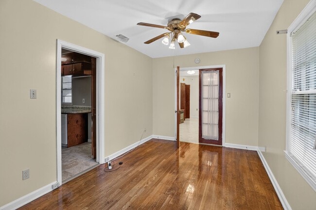 Building Photo - 1802 Fitzgerald St