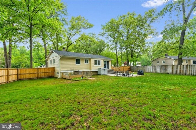 Building Photo - 1519 Manor View Rd