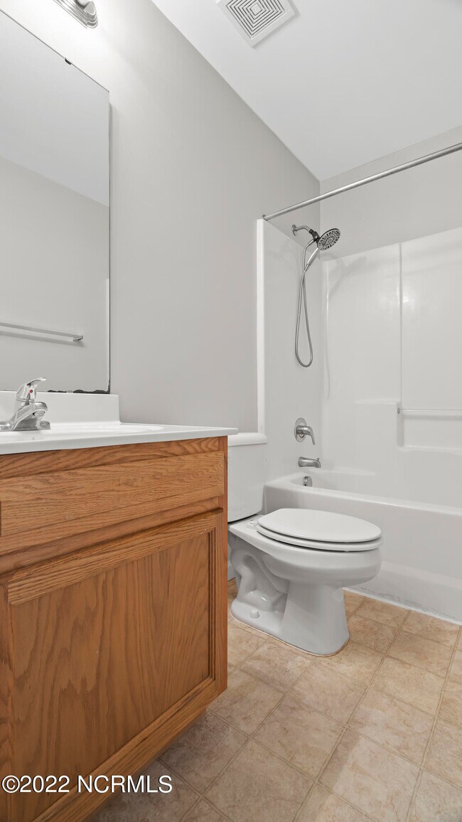 Building Photo - 501 Pearl Valley Ct