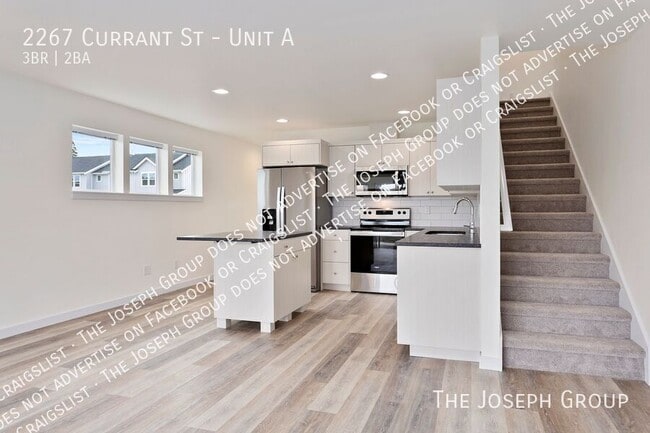 Building Photo - 2267 Currant St