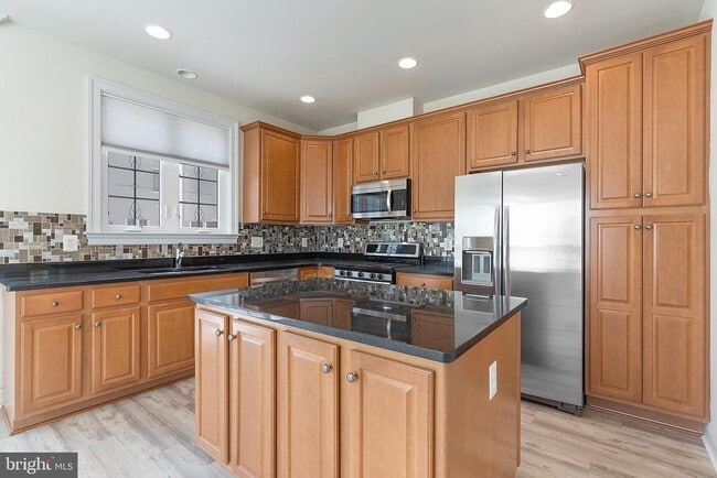 Building Photo - 25503 Amber Gate Terrace