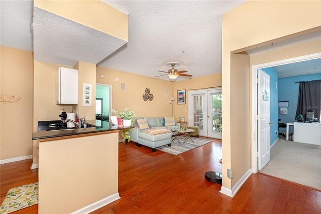 Building Photo - Beautiful 2/2 in Hunter's Creek