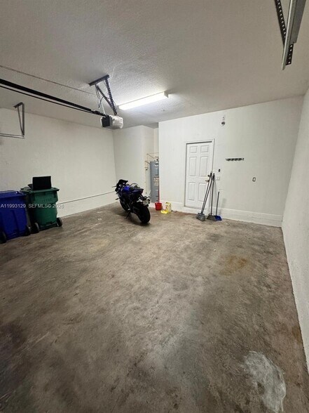 Building Photo - 11980 SW 29th St