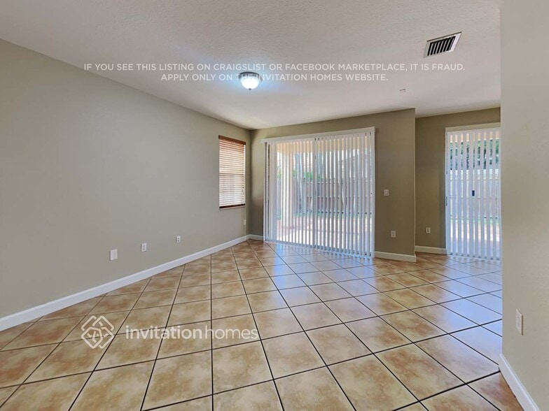 Building Photo - 15063 SW 11th Ln