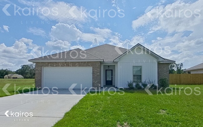 Building Photo - 118 Rainfall Ln