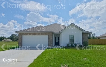 Building Photo - 118 Rainfall Ln