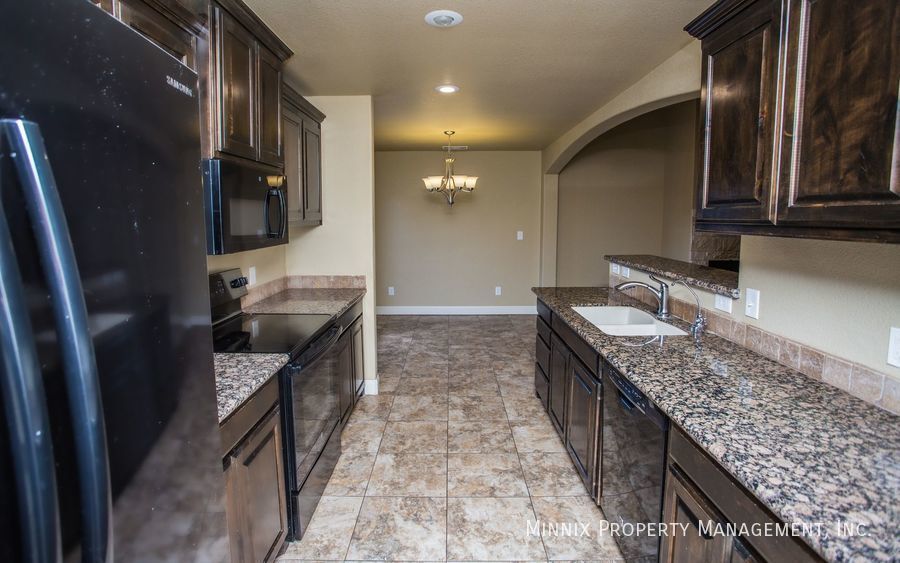 Building Photo - 8821 13th St