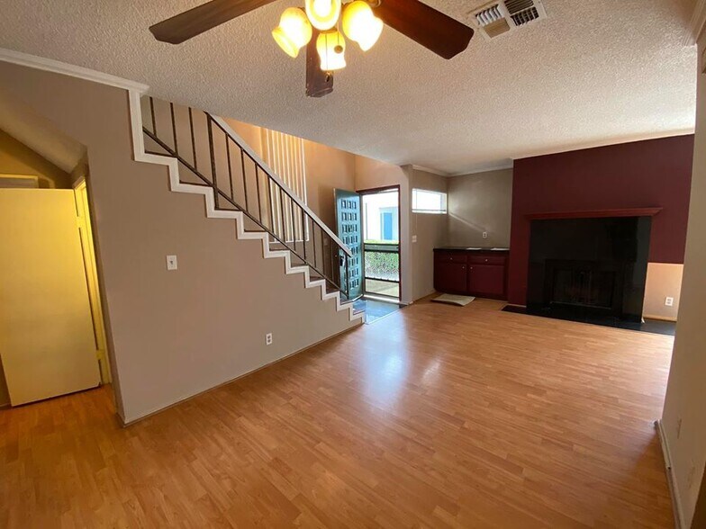 Building Photo - 20240 E Arrow Hwy