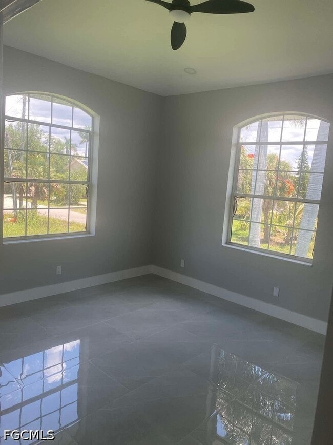 Building Photo - 13251 Coral Dr