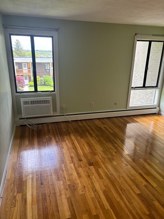 Building Photo - 315 Neponset St