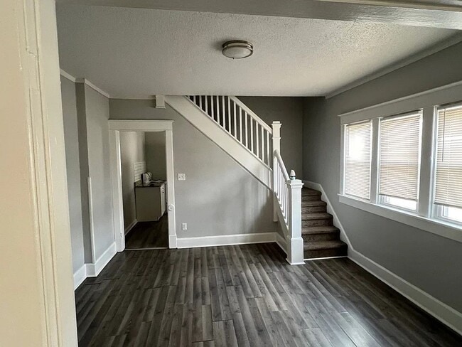 Building Photo - 3418 Clifton St