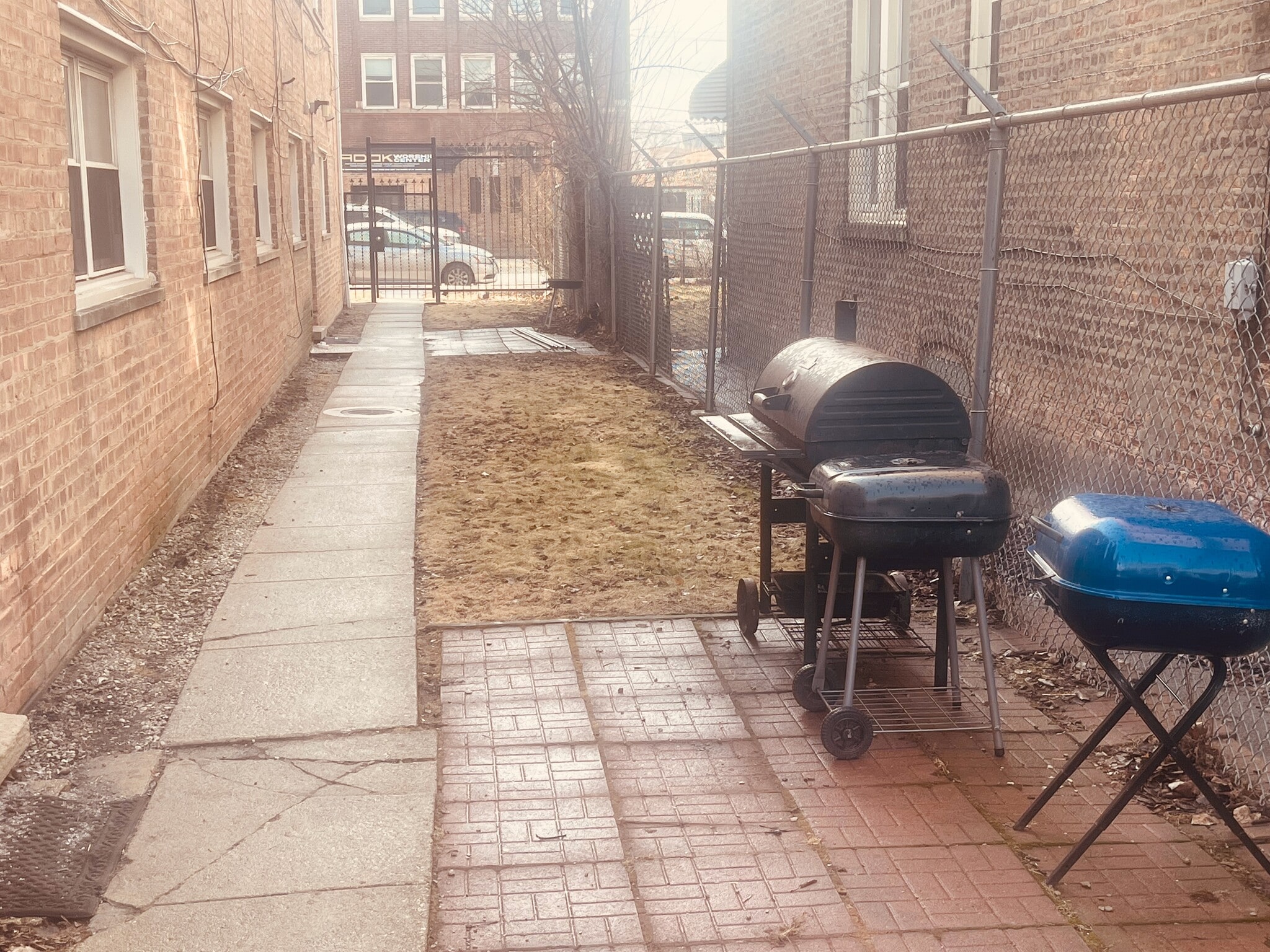 Building Photo - 8921 S Cottage Grove Ave