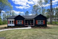 Building Photo - 204 Custer Cir