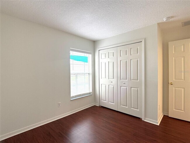 Building Photo - 538 Solana Cir