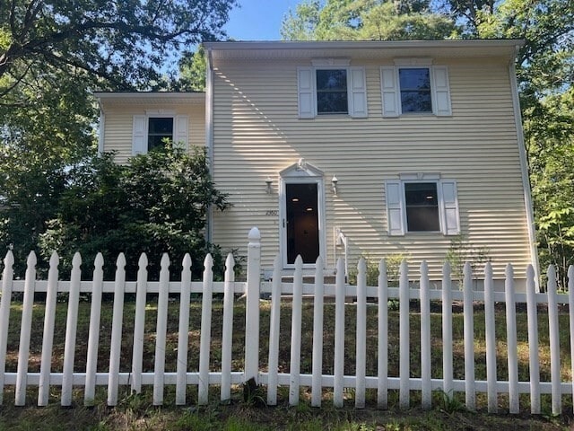 Primary Photo - 2360 Main St