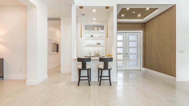 Building Photo - 17400 Rosella Rd