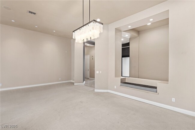 Building Photo - 34 Isleworth Dr