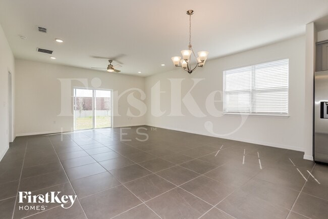 Building Photo - 113 Windsor Reserve Dr