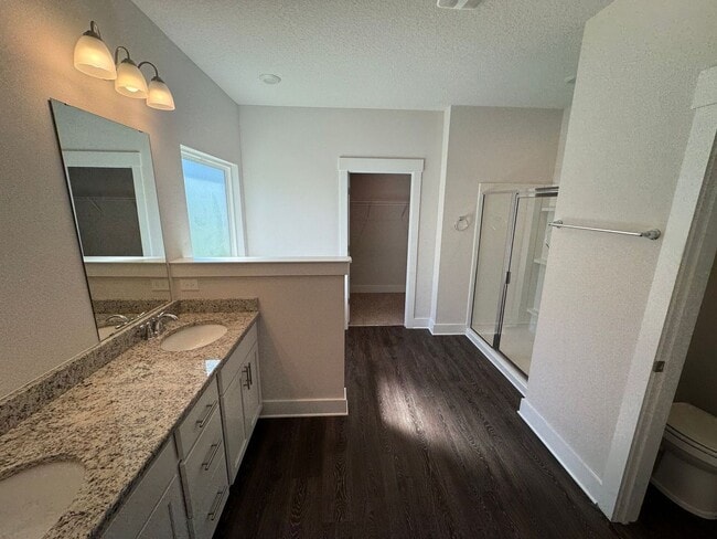 Building Photo - Gulf Breeze - Roman Oaks - 4 Bedroom, 3 Ba...