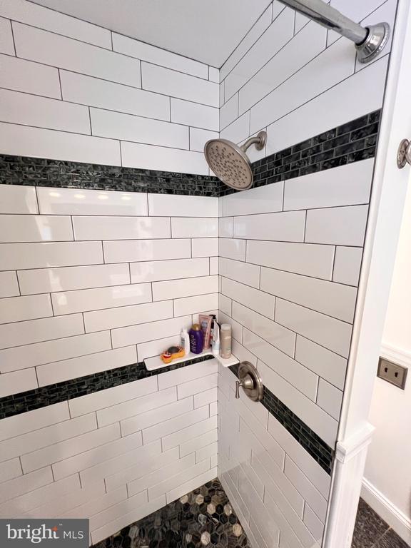 Building Photo - 1507 N Rodney St