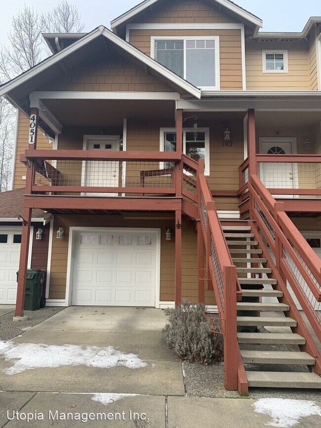 Primary Photo - 2 br, 2.5 bath House - 4051 Eliza Ave #102