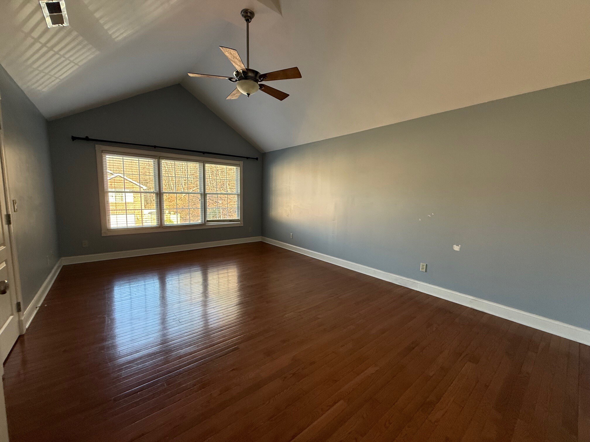 Building Photo - 111 Renee Ln