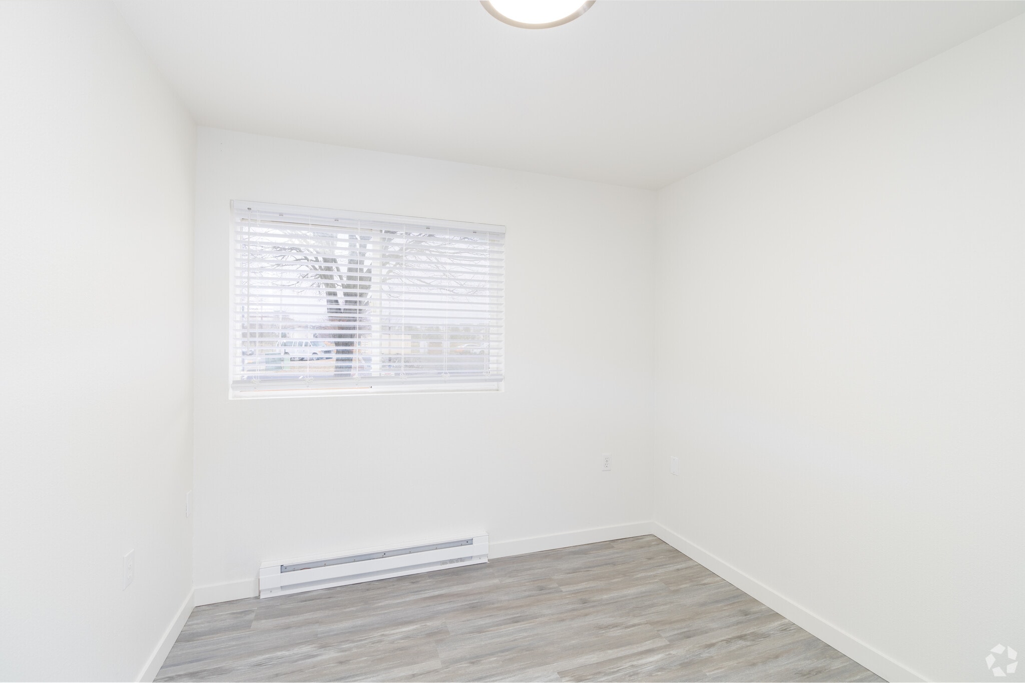 3BR, 2BA - 1036SF - Bedroom - NORTHWOOD MANOR APTS