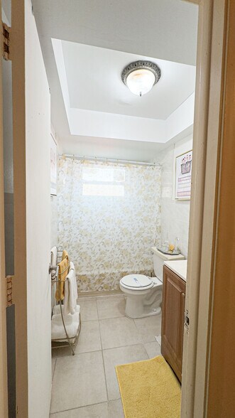 Building Photo - 7560 NW 16th St