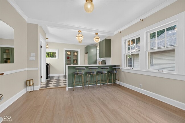 Building Photo - 5120 N Park Ave