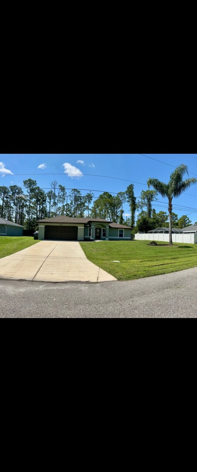 Building Photo - 5725 Gallopo Rd