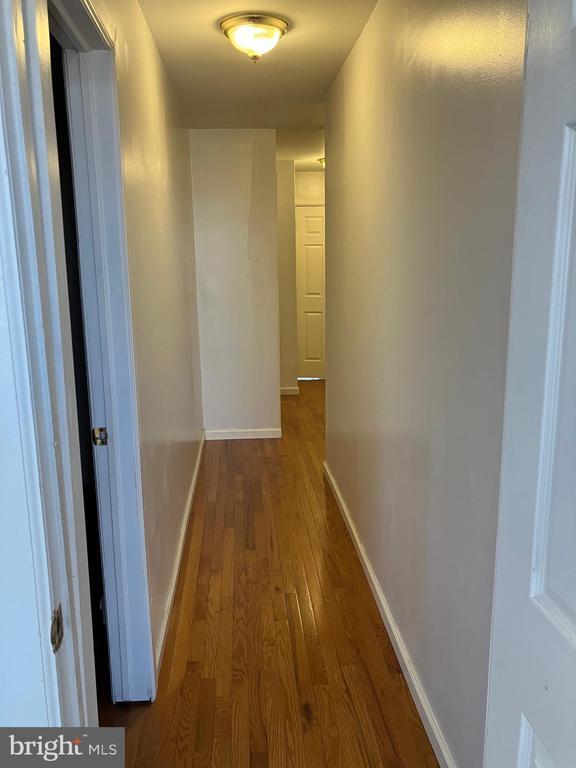 Building Photo - 1920 Fontain St