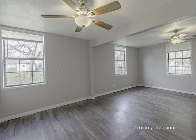 Building Photo - Dream Rental located minutes from Southtow...