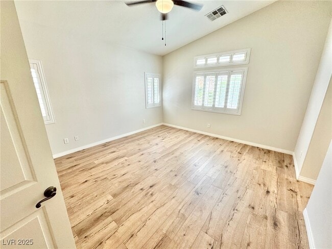 Building Photo - 4421 N Prospect Hill Ct