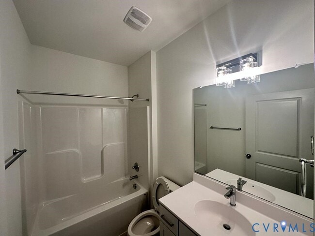 Building Photo - 7117 Leire Ln