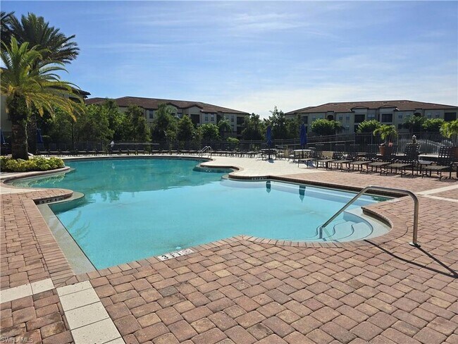 Building Photo - 12940 Positano Cir