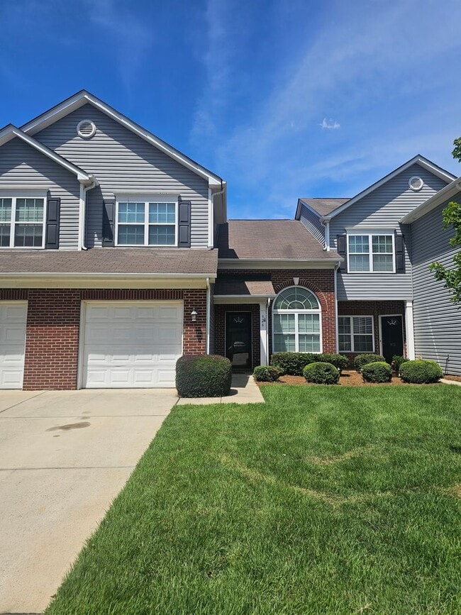 Primary Photo - Beautiful Primary Bedroom Down townhome in...