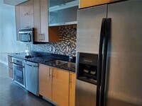 Building Photo - 60 SW 13th St